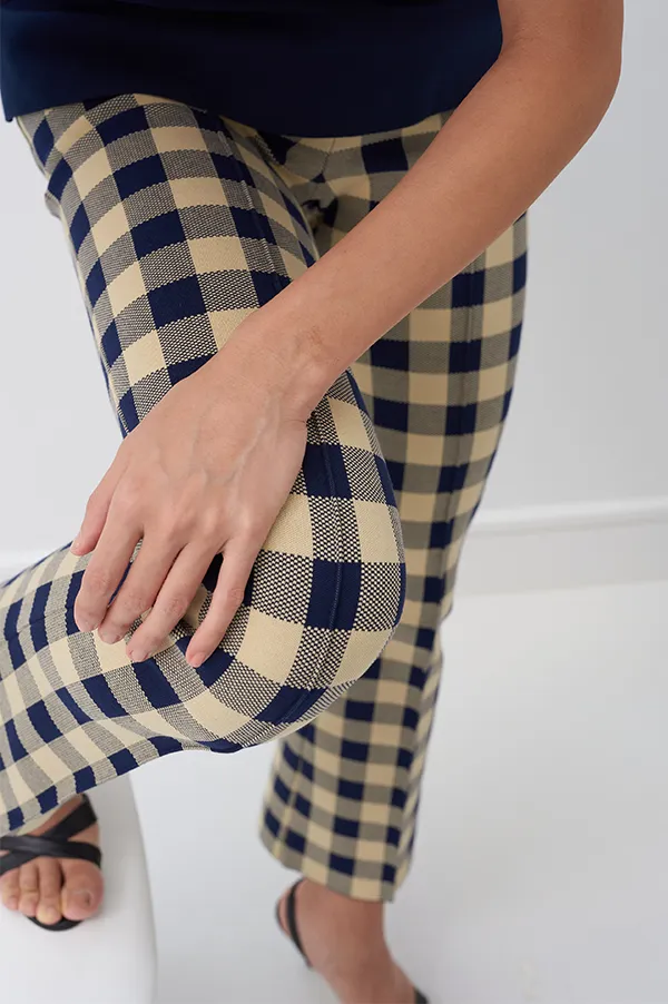 Kick Gingham Pant In Navy Light Khaki