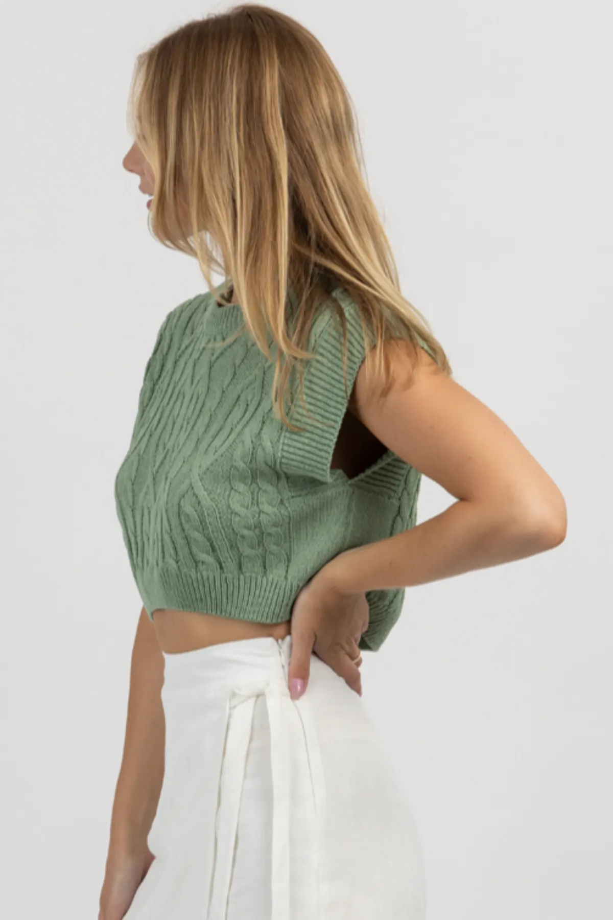 SAGE CABLEKNIT NORA CROP TANK