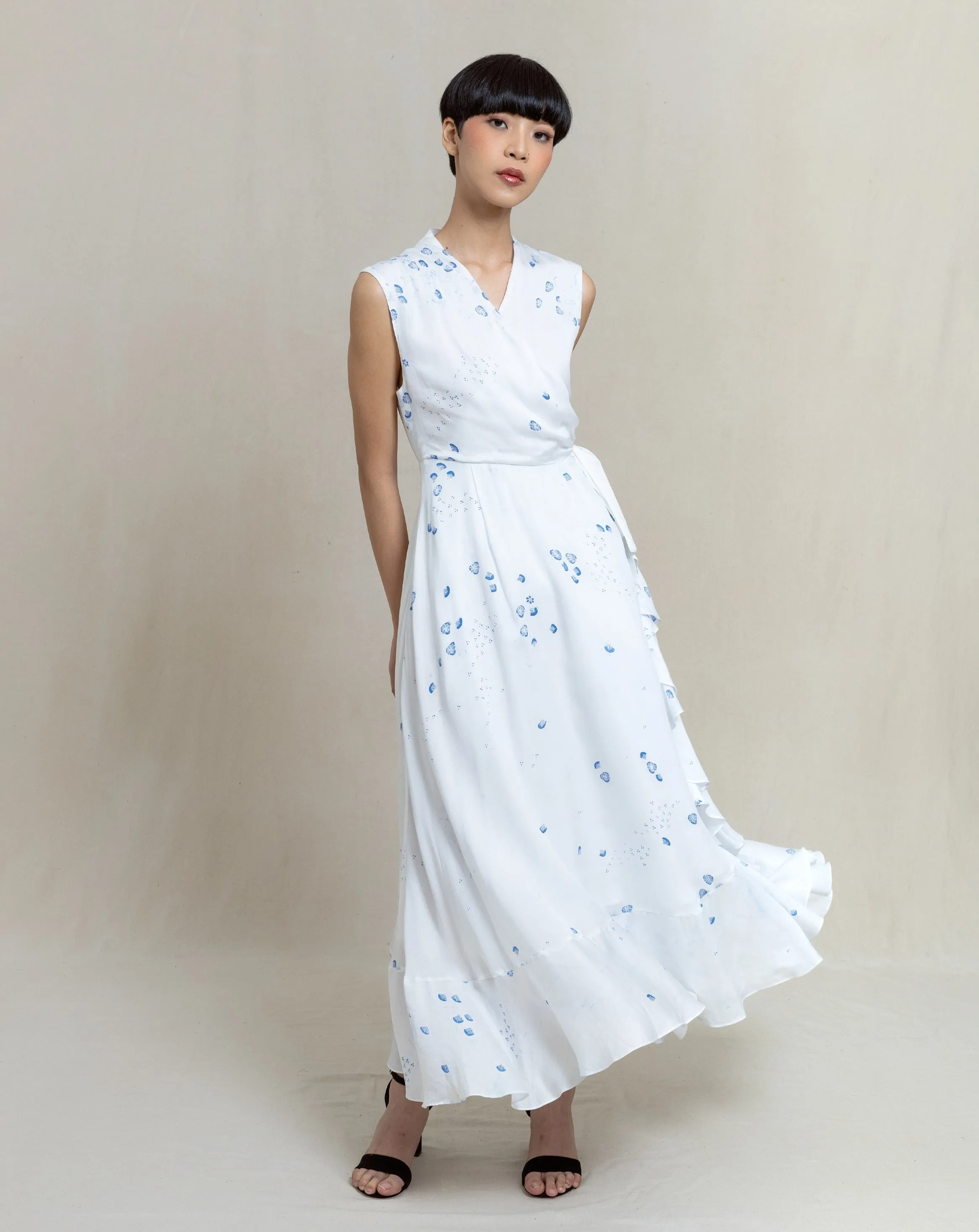 SERIBU BUNGA - Ruffled Wrap Dress